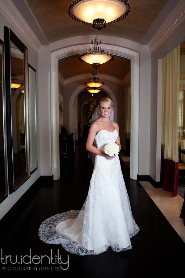 Bridal photo at The Stoneleigh Dallas